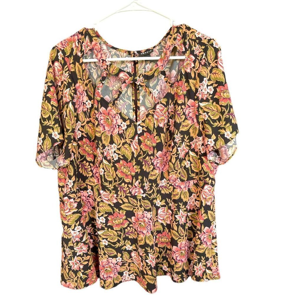 Peplum Crepe Cage Front Top, Torrid Blouse Plus Size 2X Black Floral Soft Fabri